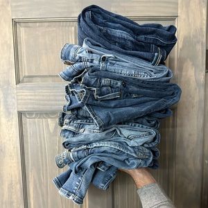 LOT OF AMERICAN EAGLE MENS JEANS near perfect condition (8 jeans total)